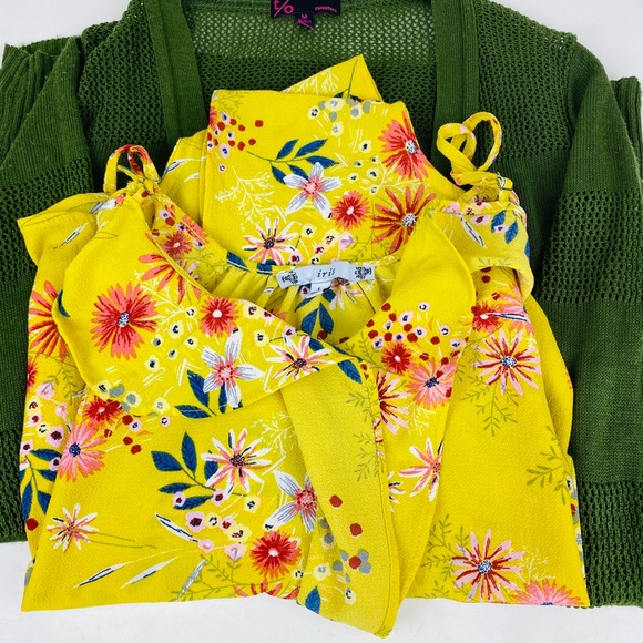 Lot of 2-Sweater & cold shoulder top-Med.& Lg. - Picture 8 of 8